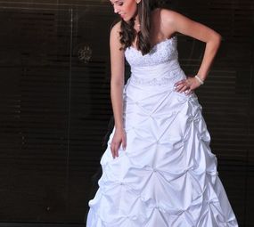 Destak Locação de Trajes photo 2