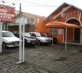 Hay Locadora de Veículos photo 1